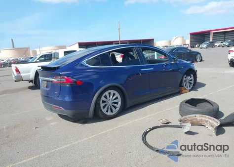 2017 Tesla Model X 100D/75D/90D из США, поврежденный, VIN 5YJXCDE20HF045721